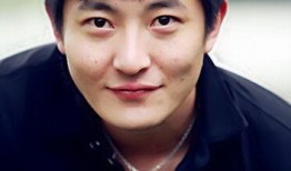 郭京飞爆料娱乐圈大佬,娱乐圈大佬背后的惊人真相